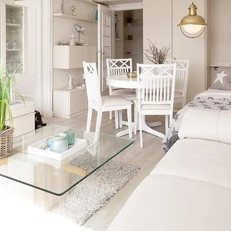 F35c 23 At The * Westerland